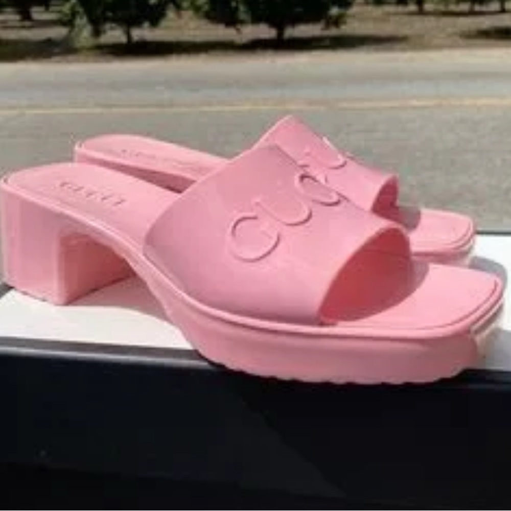 Gucci Pink Women's Mules